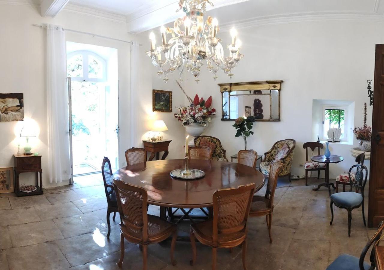 Rue Du Chateau A Cabrieres D'Avignon B&B 외부 사진