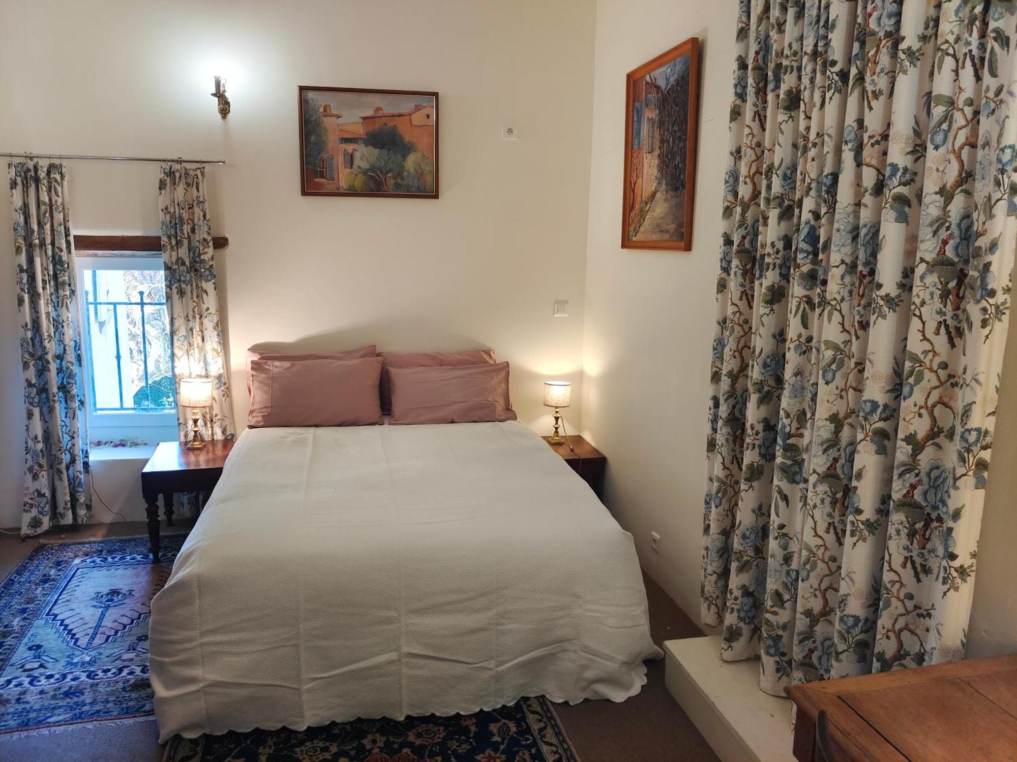 Rue Du Chateau A Cabrieres D'Avignon B&B 외부 사진